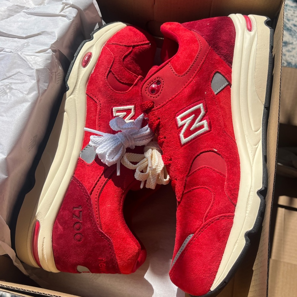 New balance 1700